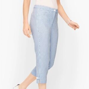 Talbots Perfect Skimmers Blue White Seersucker Button Tab Hem -Size 6.